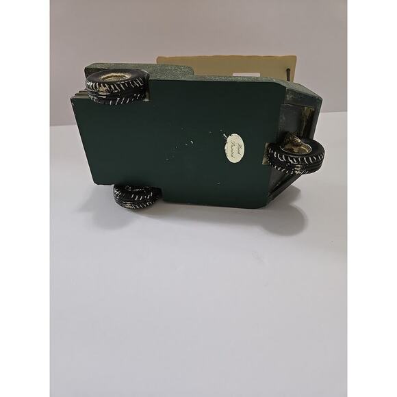 Vintage Ceramic Golf Cart Toothbrush Holder - Picture 9 of 16